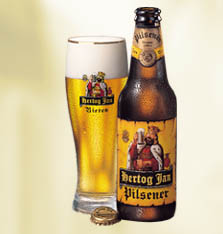 http://www.potjebier.nl/bieren/hertogjan/pilsener2.jpg